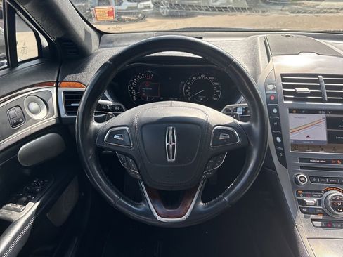 Used 2017 Lincoln MKZ Reserve w/ Luxury Package AWD/4WD image 12