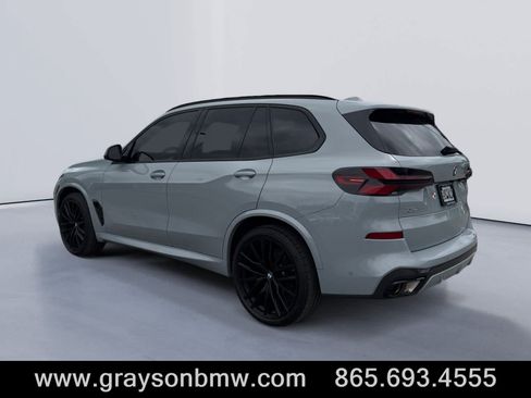 Used 2024 BMW X5 xDrive40i w/ Executive Package AWD/4WD image 5