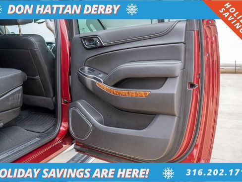 Used 2020 Chevrolet Suburban Premier w/ Max Trailering Package image 23