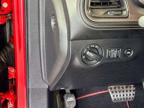 Used 2023 Dodge Challenger SRT Hellcat w/ Driver Convenience Group image 10