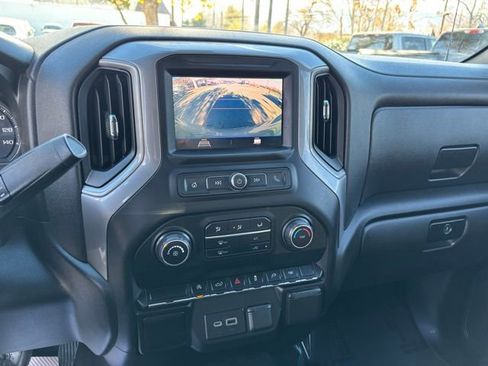 Used 2021 Chevrolet Silverado 1500 Custom image 21