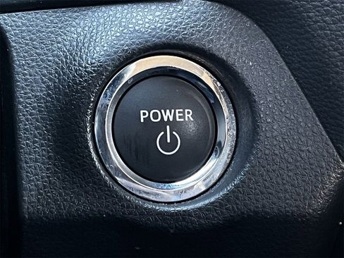 Used 2024 Toyota RAV4 Limited image 19