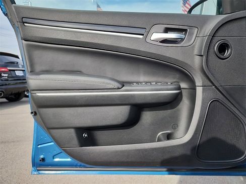 New 2023 Chrysler 300 Touring w/ Sport Appearance Package image 14