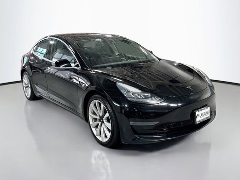 Used 2018 Tesla Model 3 Long Range image 3