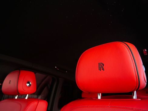 Used 2021 Rolls-Royce Cullinan AWD/4WD image 10