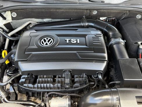 Used 2017 Volkswagen Passat 1.8T SE FWD image 27
