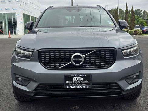 Used 2019 Volvo XC40 T5 R-Design AWD/4WD image 9