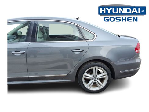 Used 2013 Volkswagen Passat TDI SEL Premium image 6