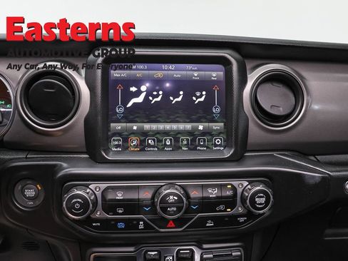 Used 2023 Jeep Wrangler Unlimited w/ Sun & Screen Package AWD/4WD image 12