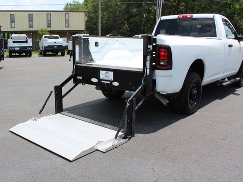 Used 2025 RAM 2500 Tradesman RWD image 17