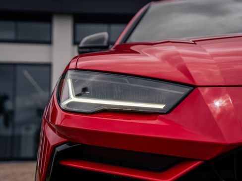 Used 2020 Lamborghini Urus AWD/4WD image 10