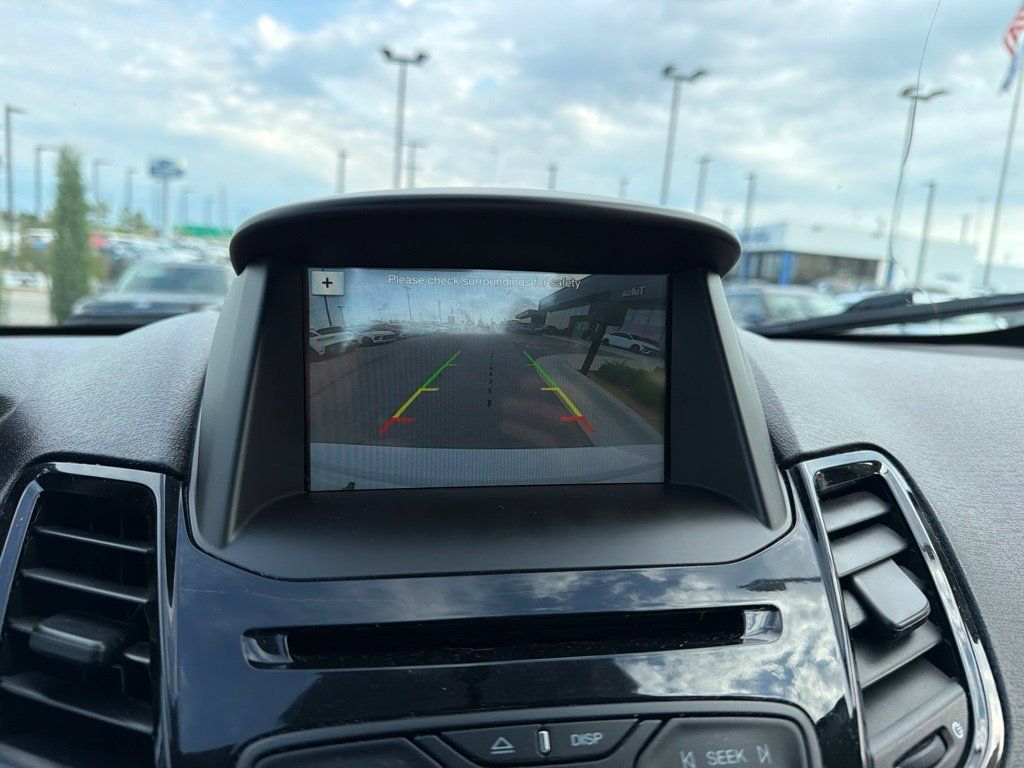 Used 2019 Ford Fiesta SE w/ Equipment Group 201A FWD image 8