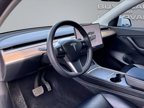 Used 2022 Tesla Model Y Long Range AWD/4WD image 14
