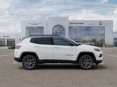 New 2026 Jeep Compass Limited AWD/4WD image 22