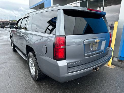 Used 2018 Chevrolet Suburban LS AWD/4WD image 7