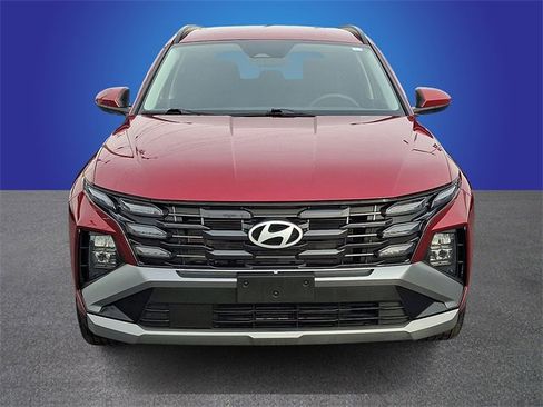 Used 2025 Hyundai Tucson SEL image 2