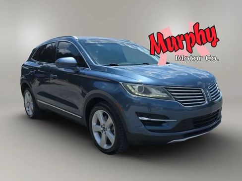 Used 2018 Lincoln MKC Premiere FWD image 3