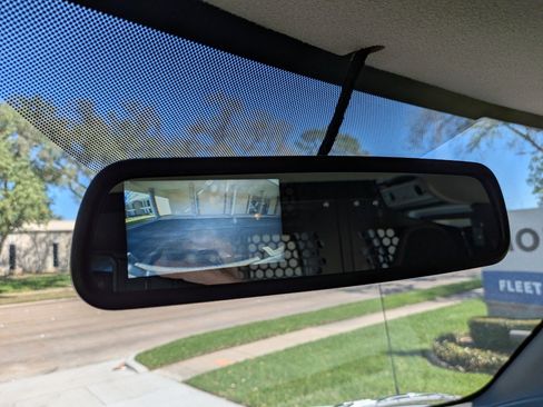 Used 2024 GMC Savana 2500 w/ Driver Convenience Package image 9