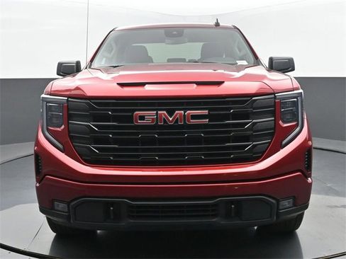 Used 2023 GMC Sierra 1500 Elevation image 8