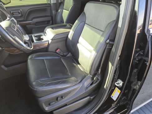 Used 2018 GMC Sierra 1500 SLT w/ SLT Premium Package image 25