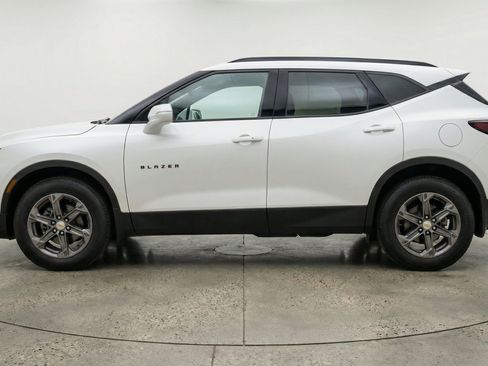 Used 2025 Chevrolet Blazer LT FWD image 5