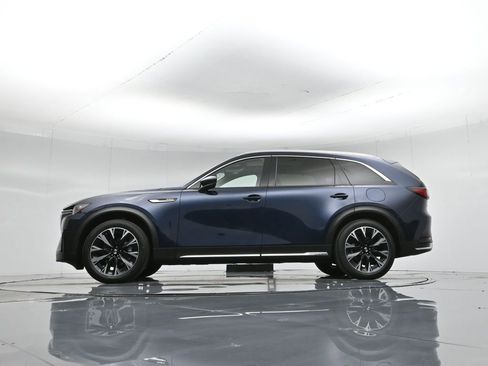 Used 2024 MAZDA CX-90 Plug-In Hybrid w/ Premium Plus image 8