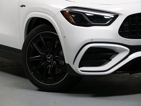 Certified 2025 Mercedes-Benz GLA 35 AMG 4MATIC image 3