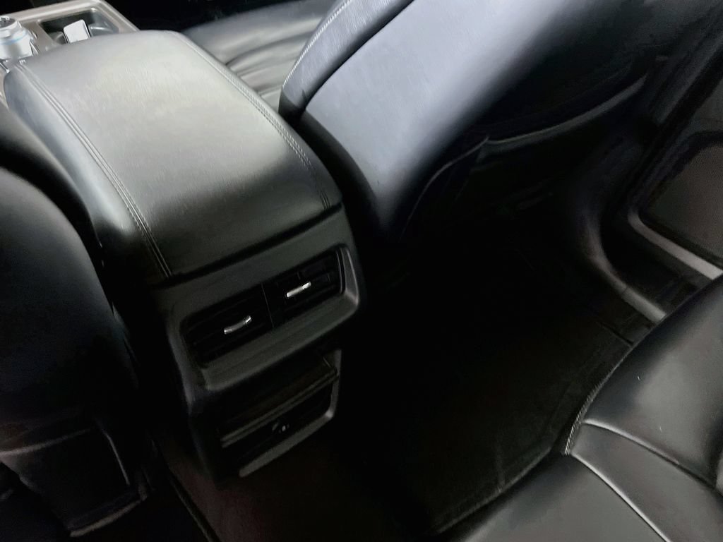 Used 2024 Ford Edge SEL AWD/4WD image 23