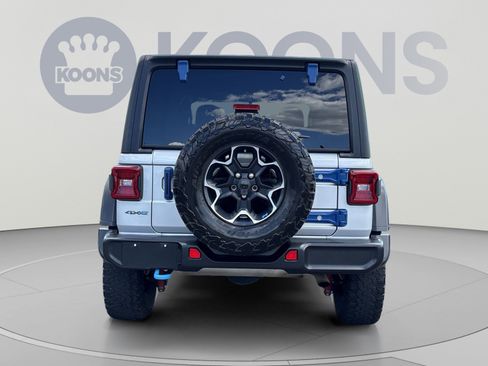 Used 2023 Jeep Wrangler Unlimited Rubicon 4xe w/ Cold Weather Group AWD/4WD image 5