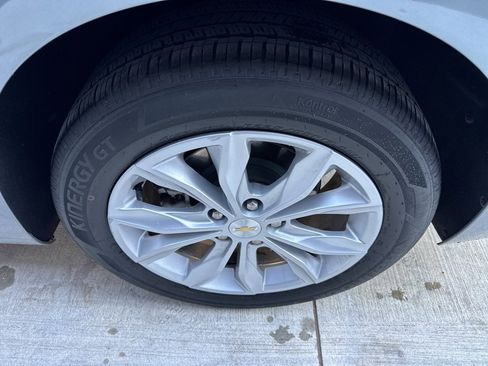 Used 2024 Chevrolet Malibu LT image 16