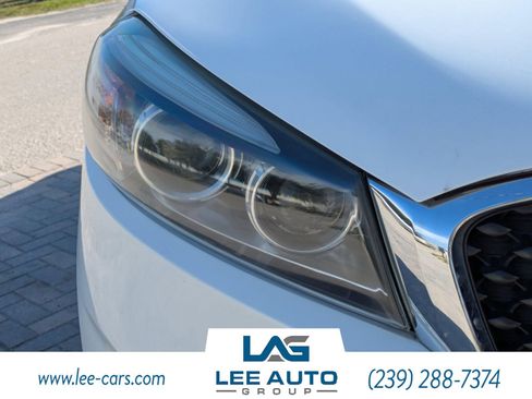 Used 2017 Kia Sorento FWD w/ LX Convenience Package image 9