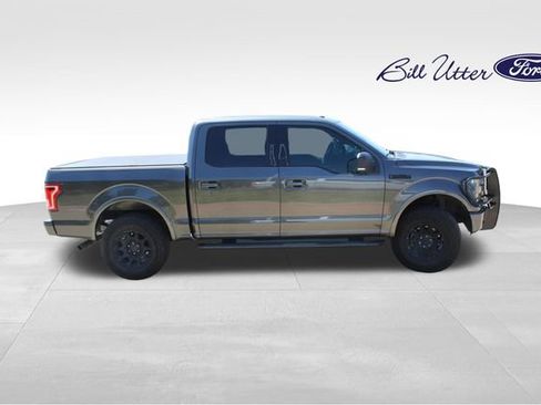 Used 2017 Ford F150 XLT w/ Equipment Group 302A Luxury AWD/4WD image 4