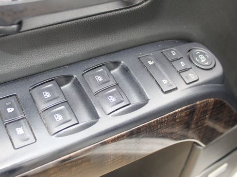 Used 2016 GMC Sierra 1500 Denali w/ Enhanced Driver Alert Package image 25