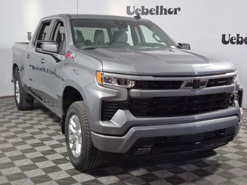 New 2026 Chevrolet Silverado 1500 RST w/ Z71 Off-Road Package AWD/4WD image 1