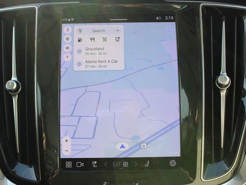 Used 2024 Volvo S60 B5 Plus image 32