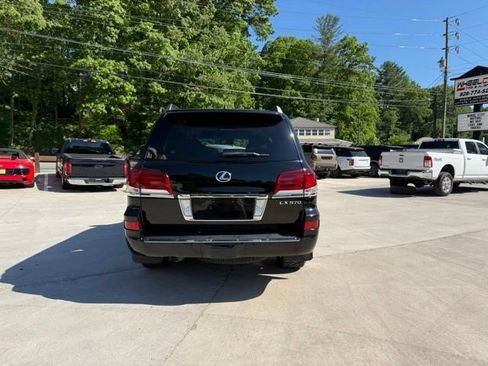 Used 2015 Lexus LX 570 4WD image 6