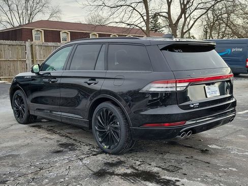 New 2026 Lincoln Aviator Reserve image 6