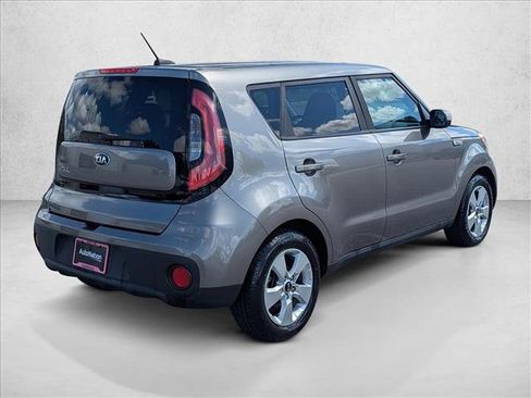 Used 2018 Kia Soul FWD image 5