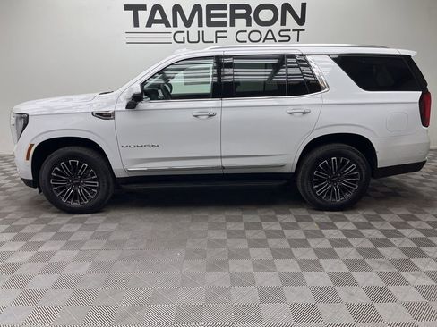 New 2026 GMC Yukon Elevation image 2