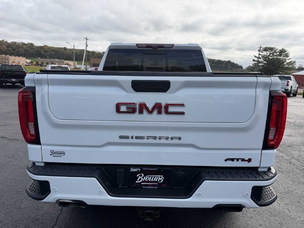 Used 2020 GMC Sierra 1500 AT4 w/ Off-Road Performance Package AWD/4WD image 6