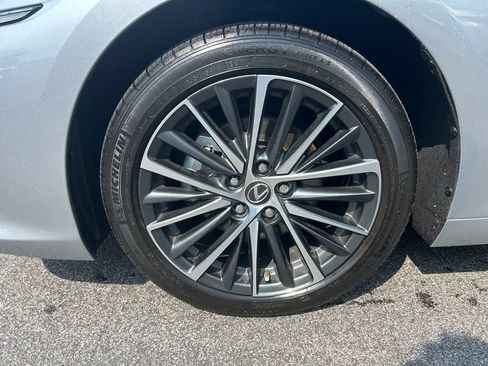 Used 2023 Lexus ES 350 w/ Premium Package FWD image 27