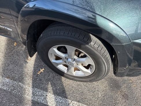 Used 2010 Toyota RAV4 Limited image 5