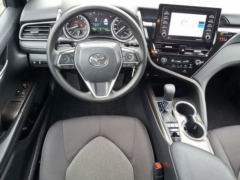 Used 2023 Toyota Camry LE image 21