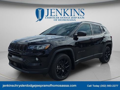 New 2026 Jeep Compass Latitude image 5