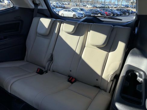 Used 2019 Subaru Ascent Limited image 13