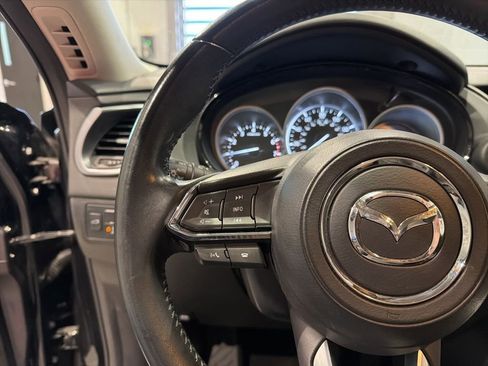 Used 2023 MAZDA CX-9 Touring image 19