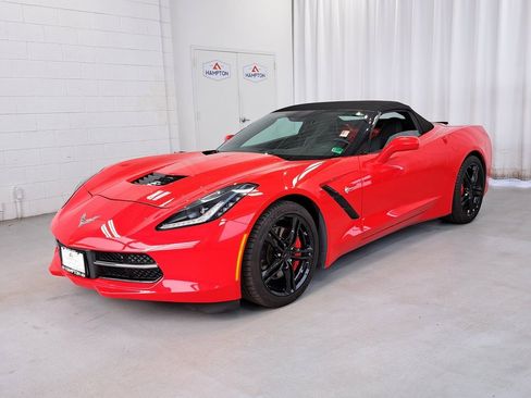 Used 2017 Chevrolet Corvette Stingray Convertible w/ 1LT image 2