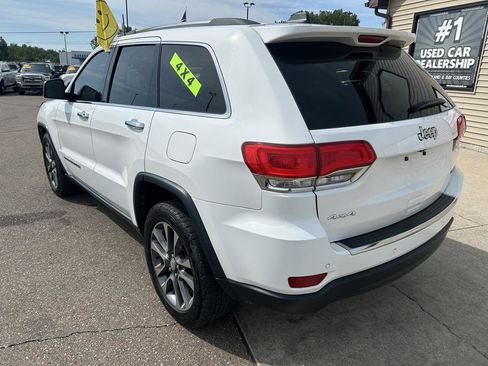 Used 2018 Jeep Grand Cherokee Limited AWD/4WD image 7
