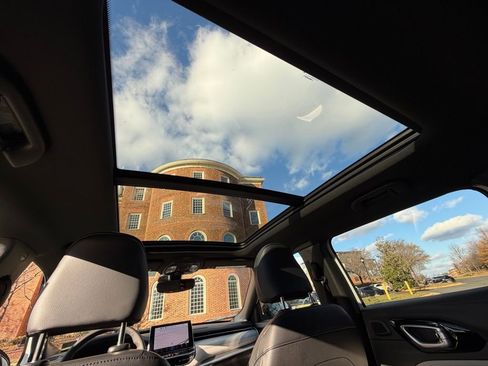 New 2026 Jeep Compass Limited image 27