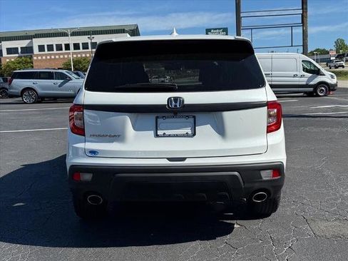 Used 2021 Honda Passport EX-L image 5